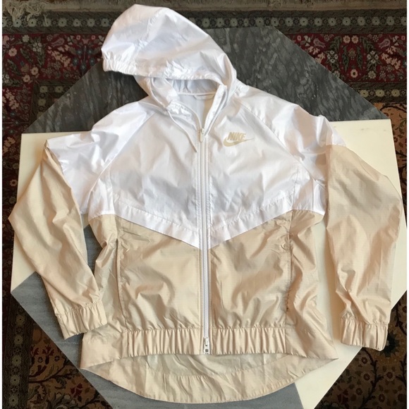 white and gold nike windbreaker